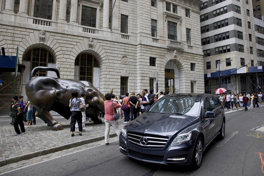 Auto wallpapers Mercedes-Benz R-Class 2012