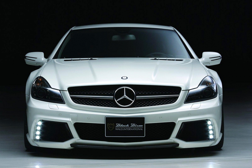 Auto wallpapers Mercedes-Benz SL Wald 2011