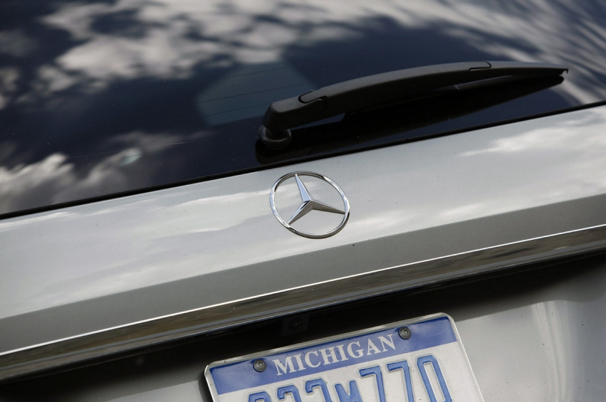 Auto wallpapers Mercedes-Benz ML350 BlueTec 4Matic 2012
