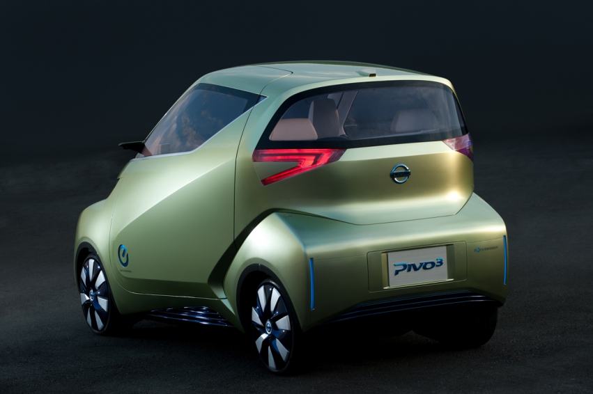 Auto wallpapers Nissan Pivo 2011