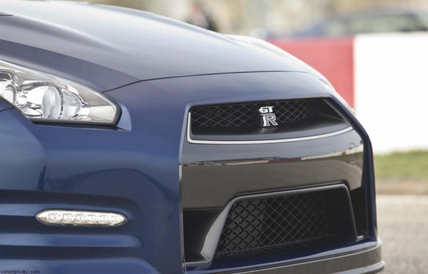 Auto wallpapers Nissan GT-R 2012