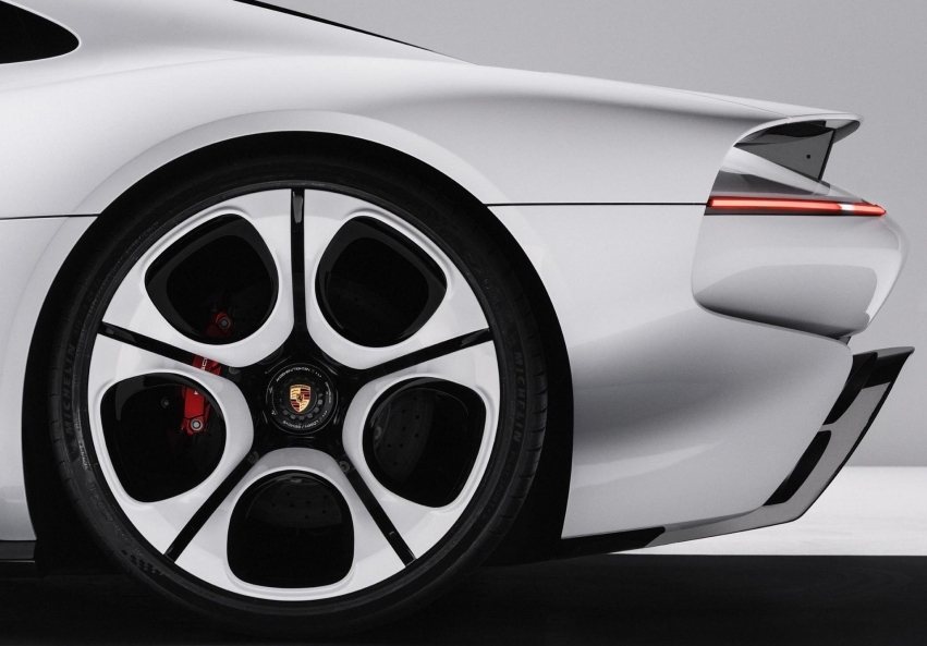 Porsche Mission S Concept 2026 — новый среднемоторный флагман Porsche