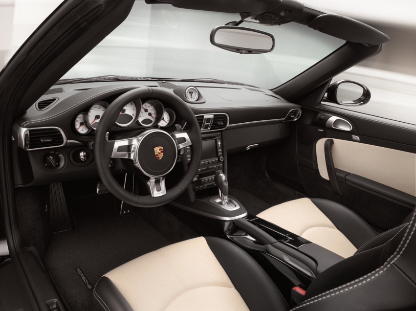 Auto wallpapers Porsche 911 Turbo S 2011