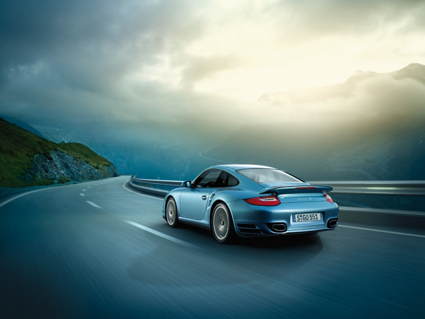 Auto wallpapers Porsche 911 Turbo S 2011