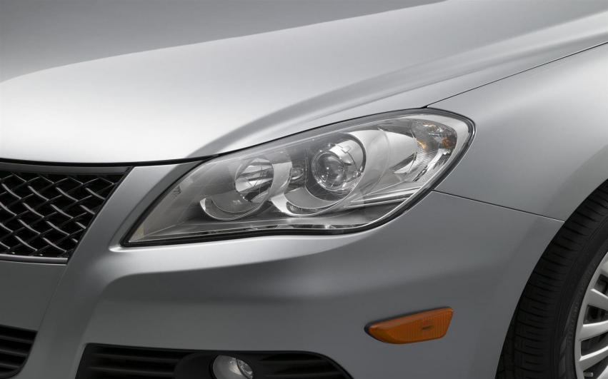 Auto wallpapers Suzuki Kizahi Sedan 2012