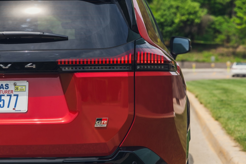 Toyota RAV4 GR Sport 2026