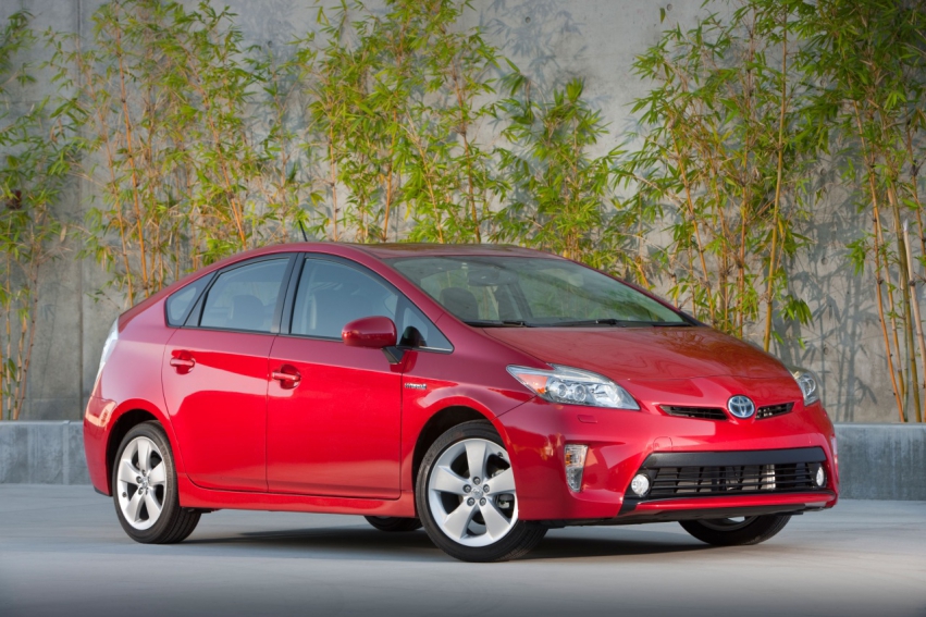 Auto wallpapers Toyota Prius 2012